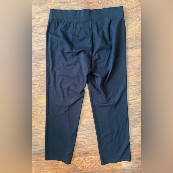 Eileen Fisher Pull On Black Pants Ankle Straight Leg Work Office Size XS - Picture 2 of 7